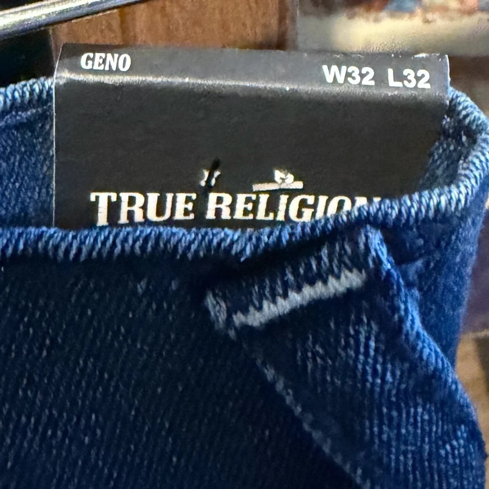 True Religion Geno Relaxed Slim Jeans -  Big Tab Flap NWT 32x32